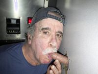 GLORYHOLE COCK SUCKERS